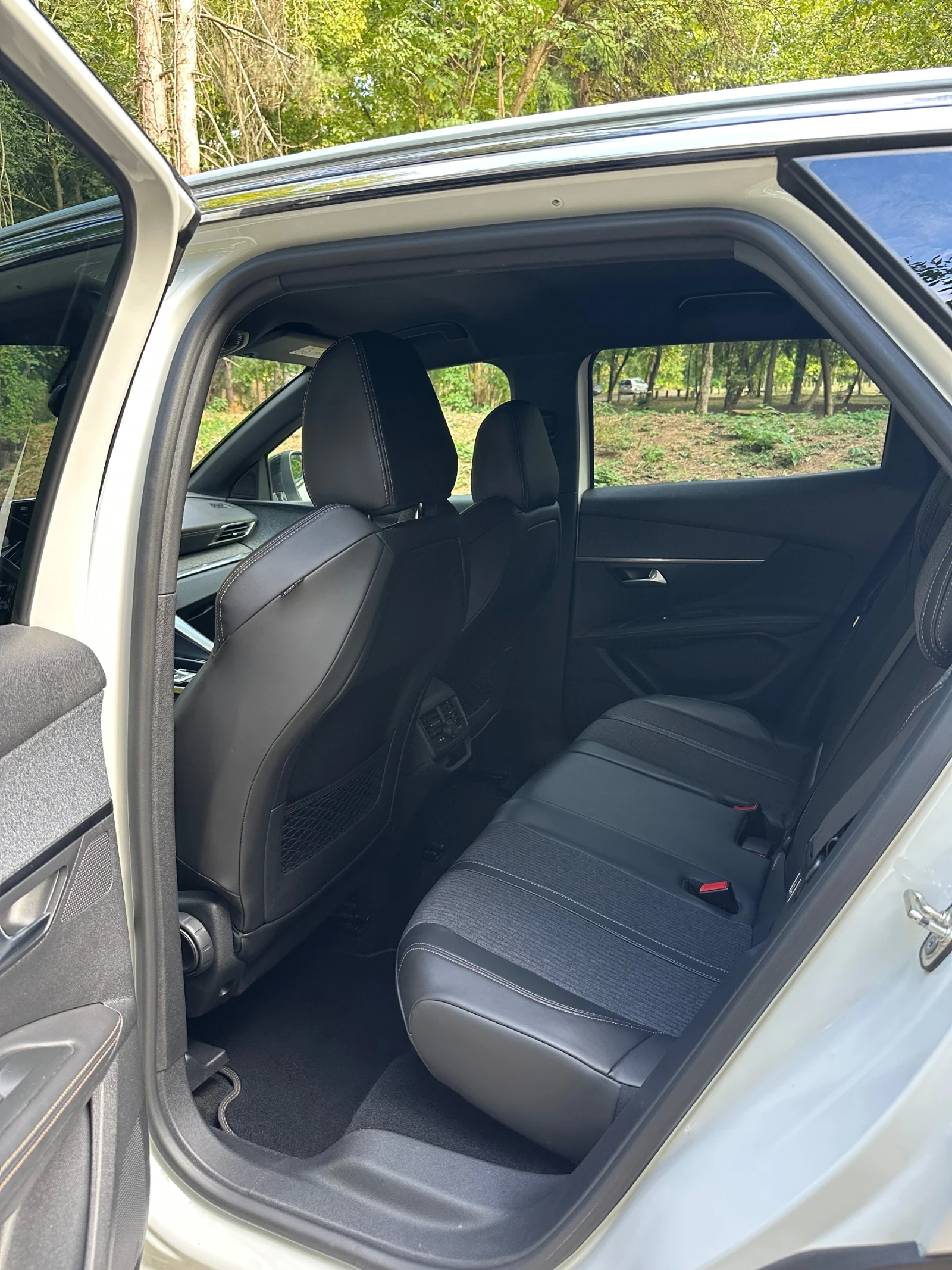 Peugeot 3008 GT Line 2.0, снимка 9 - Автомобили и джипове - 56153235
