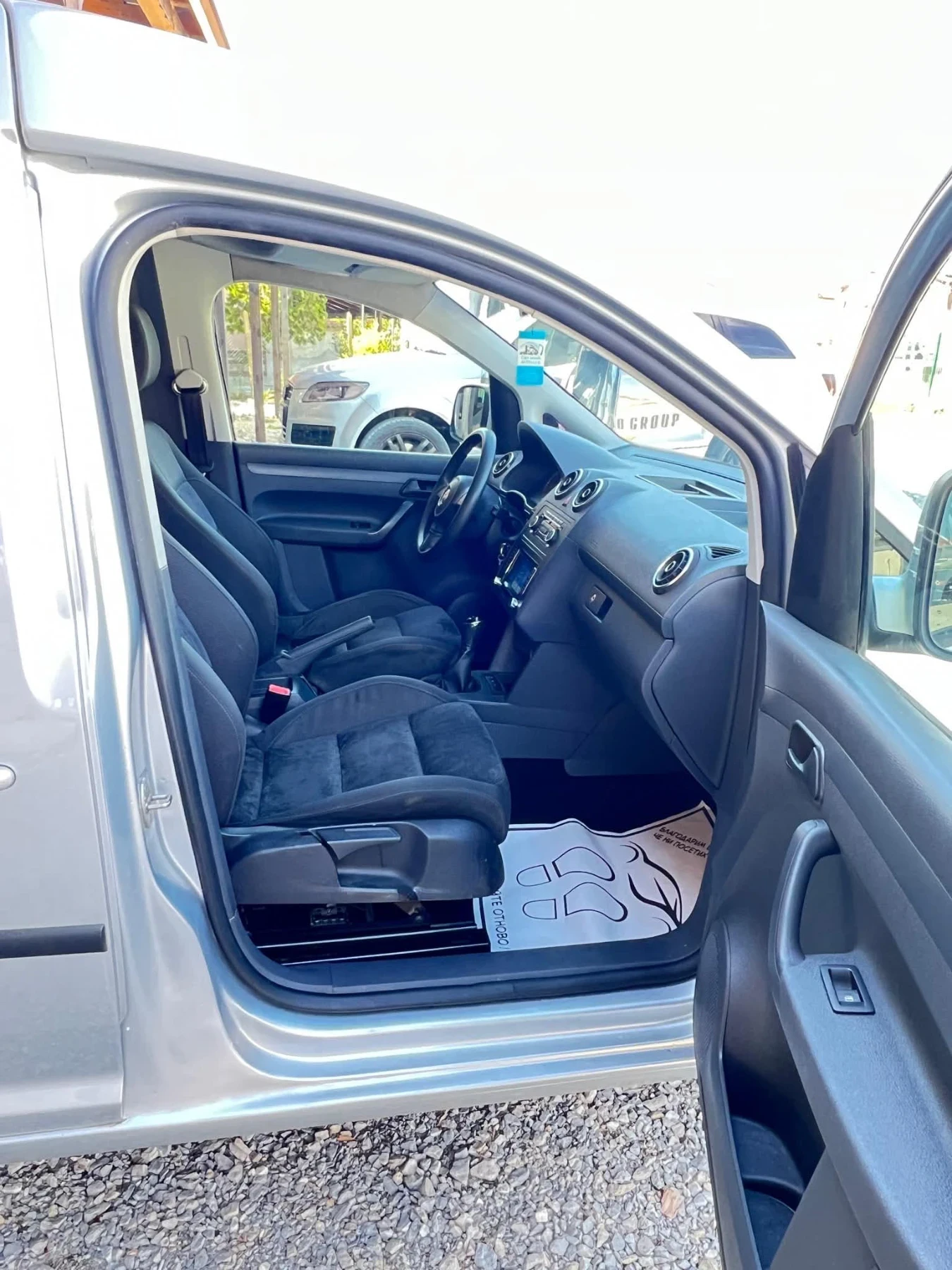 VW Caddy 1.6tdi 102���� | Mobile.bg � ����������� 10