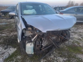 Nissan Qashqai 1.6i, снимка 6