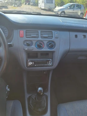 Honda Hr-v 1.6i 4x4 - 4300 лв. - 10420446 | Car24.bg