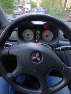 Mitsubishi Outlander 2.0 136 LPG 4X4 | Mobile.bg � ����� ������ 10