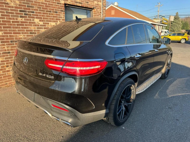 Mercedes-Benz GLE 63 S AMG, снимка 3 - Автомобили и джипове - 48394847