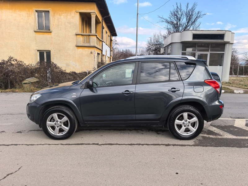 Toyota Rav4 D-CAT 177, снимка 4 - Автомобили и джипове - 49181006