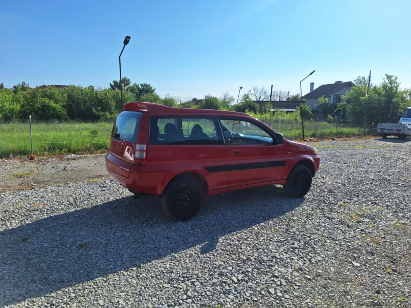 Honda Hr-v 1.6i 4x4, снимка 4 - Автомобили и джипове - 52079544