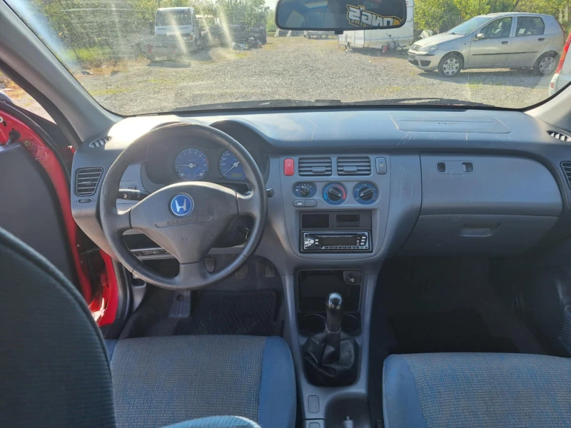 Honda Hr-v 1.6i 4x4, снимка 11 - Автомобили и джипове - 52079544