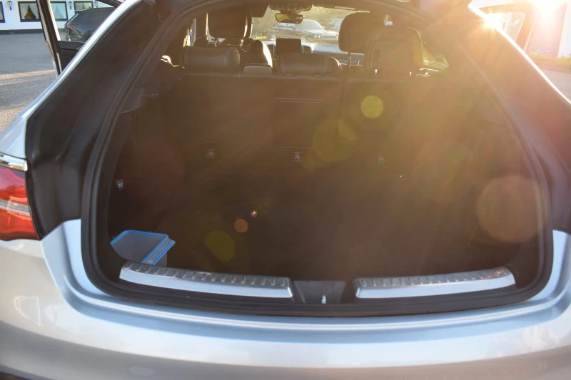 Mercedes-Benz GLE 63 S AMG COUPE/4M/585HP/AIRMATIC/PANORAMA/KLESS/AMBI/757f, снимка 6 - Автомобили и джипове - 51744310