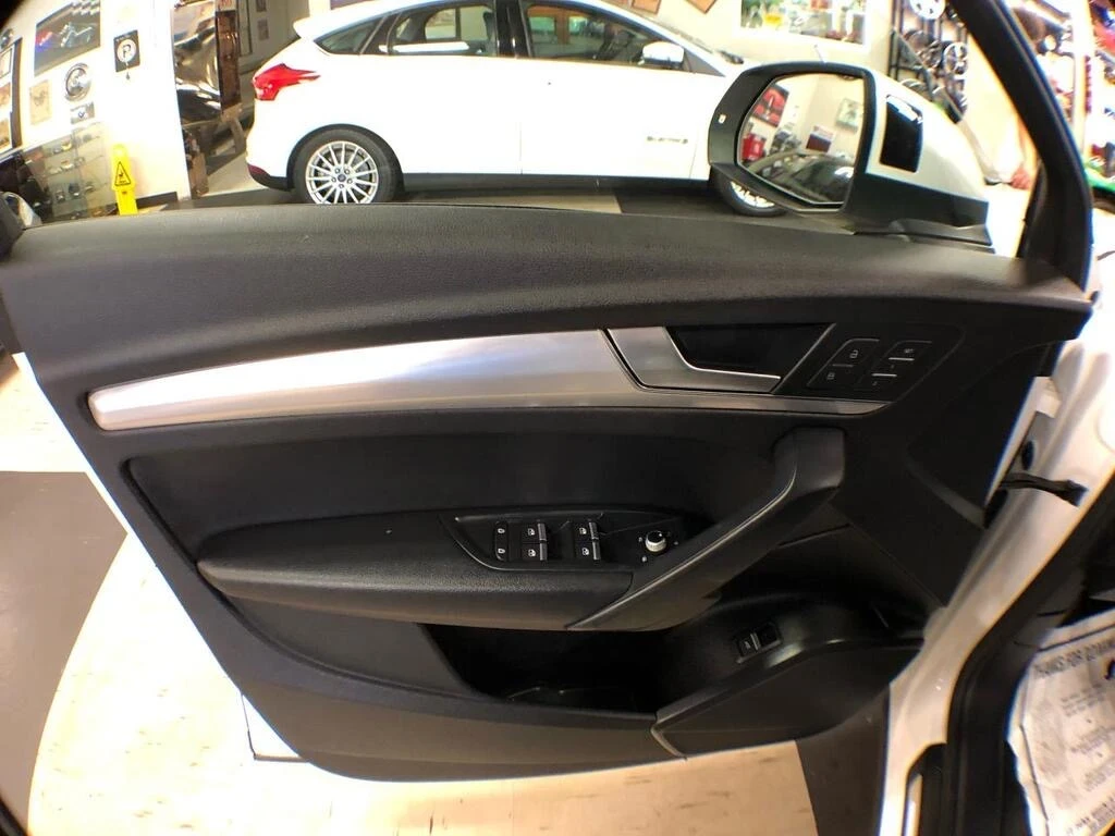 Audi Q5 Progressive S-line* Pan/Roof* Apple CarPlay* Keyle - изображение 5
