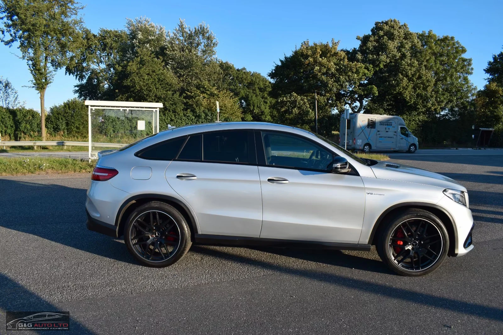Mercedes-Benz GLE 63 S AMG COUPE/4M/585HP/AIRMATIC/PANORAMA/KLESS/AMBI/757f - изображение 4