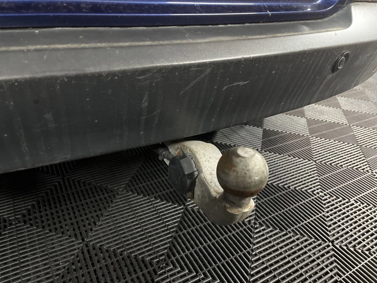 VW Tiguan 2.0TDI 4-MOTION FUL EXTRI !!!! 100% РЕАЛНИ КМ !!!! - изображение 8