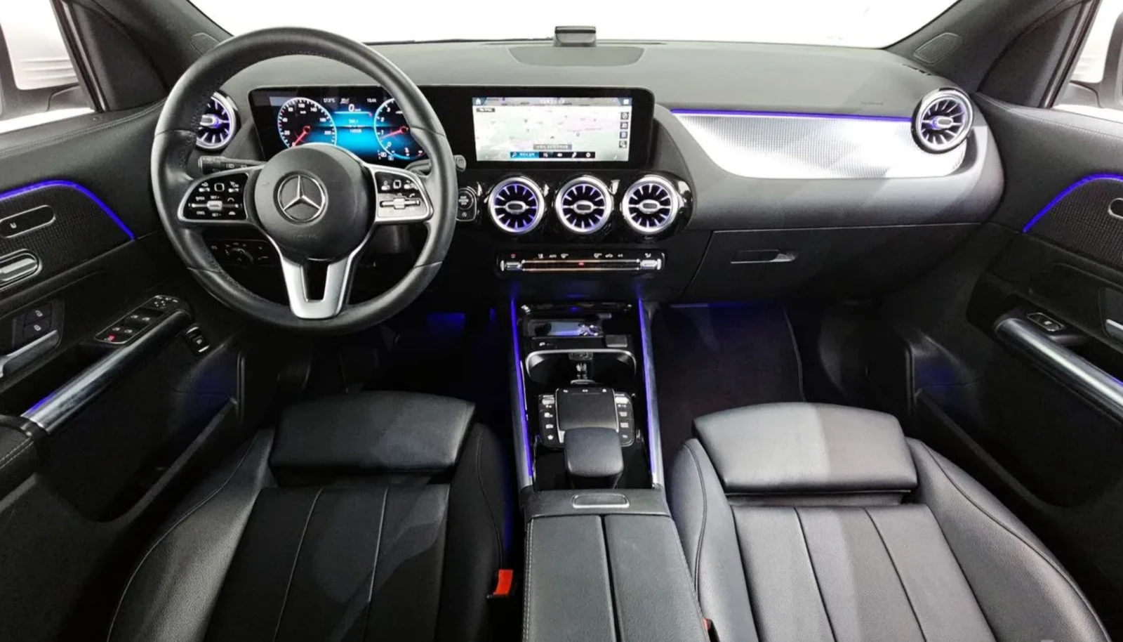 Mercedes-Benz GLA 220 Ambient* Pano* Крайна цена* , снимка 5 - Автомобили и джипове - 54855921