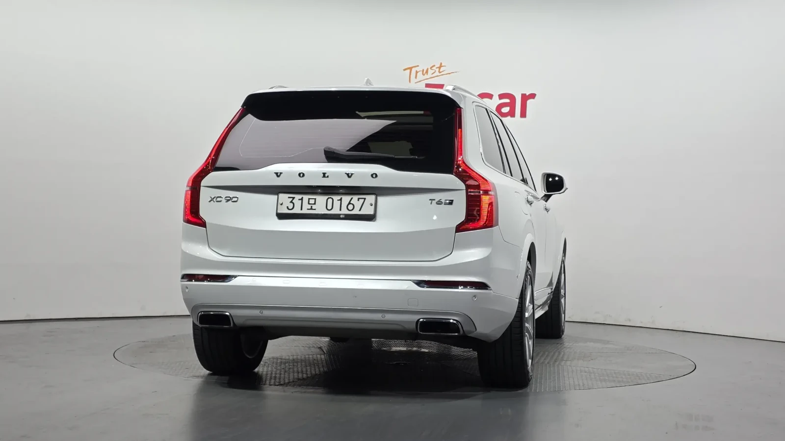 Volvo Xc90 T6 INSCRIPTION * DIS * B&W * ОБДУХ * ПAНO * HUD, снимка 3 - Автомобили и джипове - 54958241