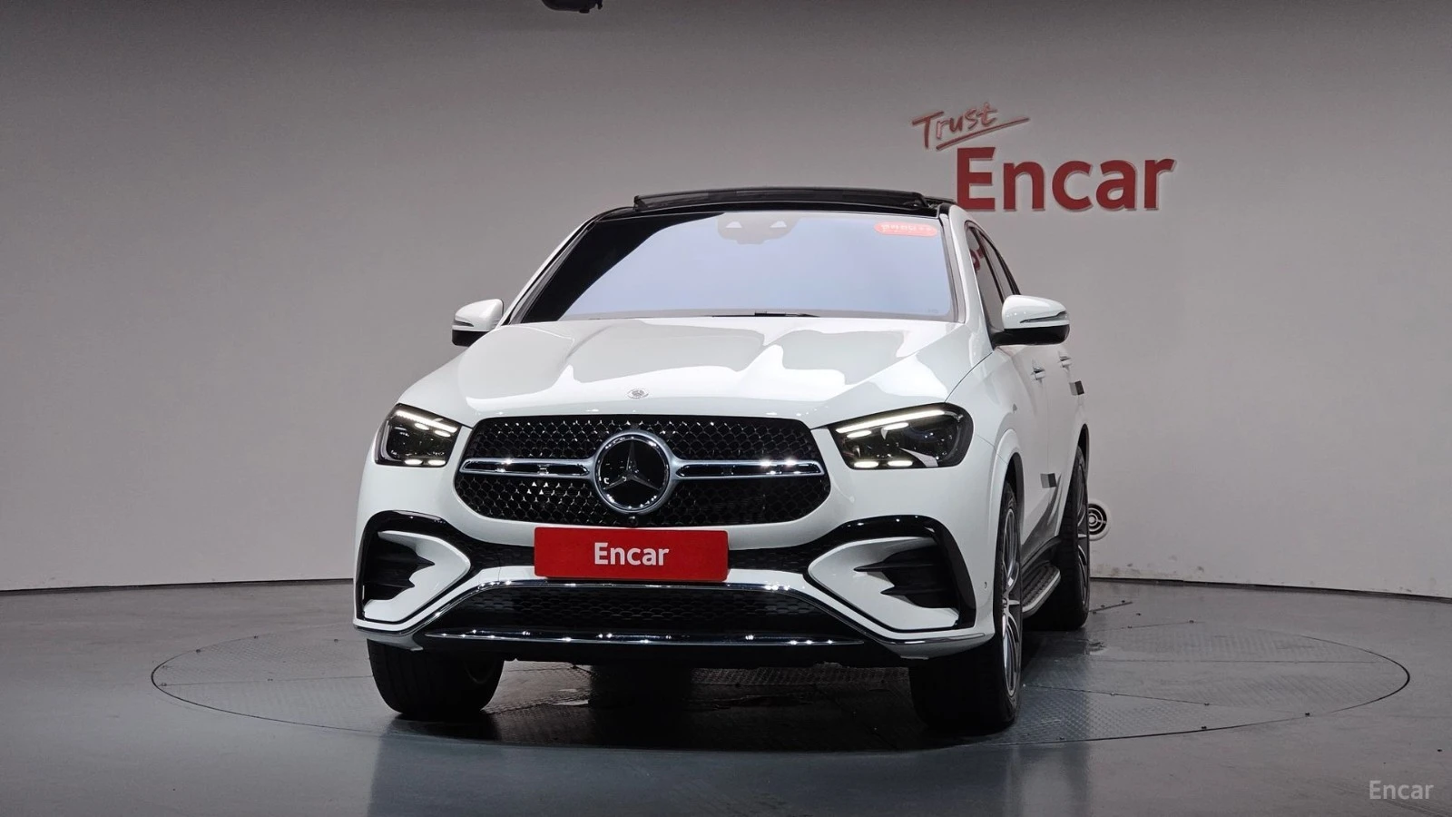 Mercedes-Benz GLE 450 4MATIC COUPE* HUD* 360* КОЖА* ОБДУХВ* ПАНО* НА, снимка 3 - Автомобили и джипове - 55579530