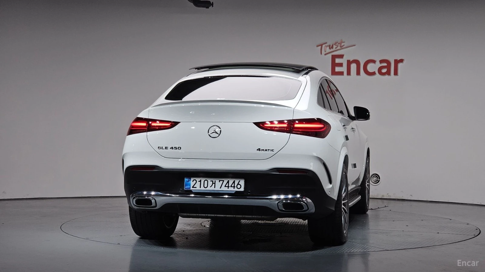 Mercedes-Benz GLE 450 4MATIC COUPE* HUD* 360* КОЖА* ОБДУХВ* ПАНО* НА, снимка 4 - Автомобили и джипове - 55579530