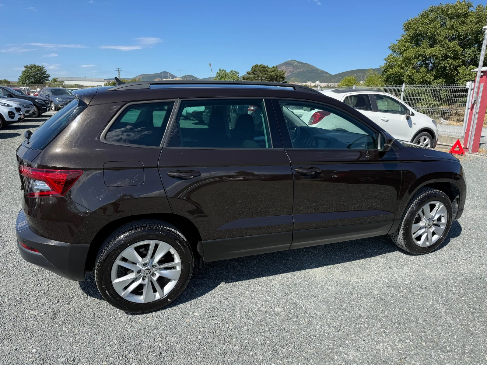 Skoda Karoq (KATO НОВА), снимка 5 - Автомобили и джипове - 55627576