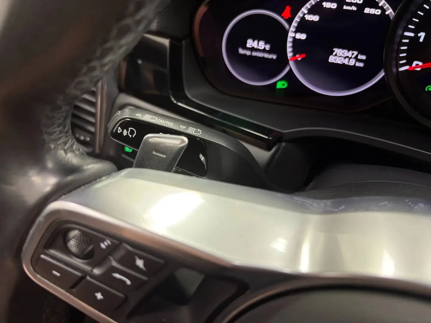 Porsche Cayenne ЦЕНА ДО БЪЛГАРИЯ АВТОКРЕДИТ, снимка 13 - Автомобили и джипове - 55848857