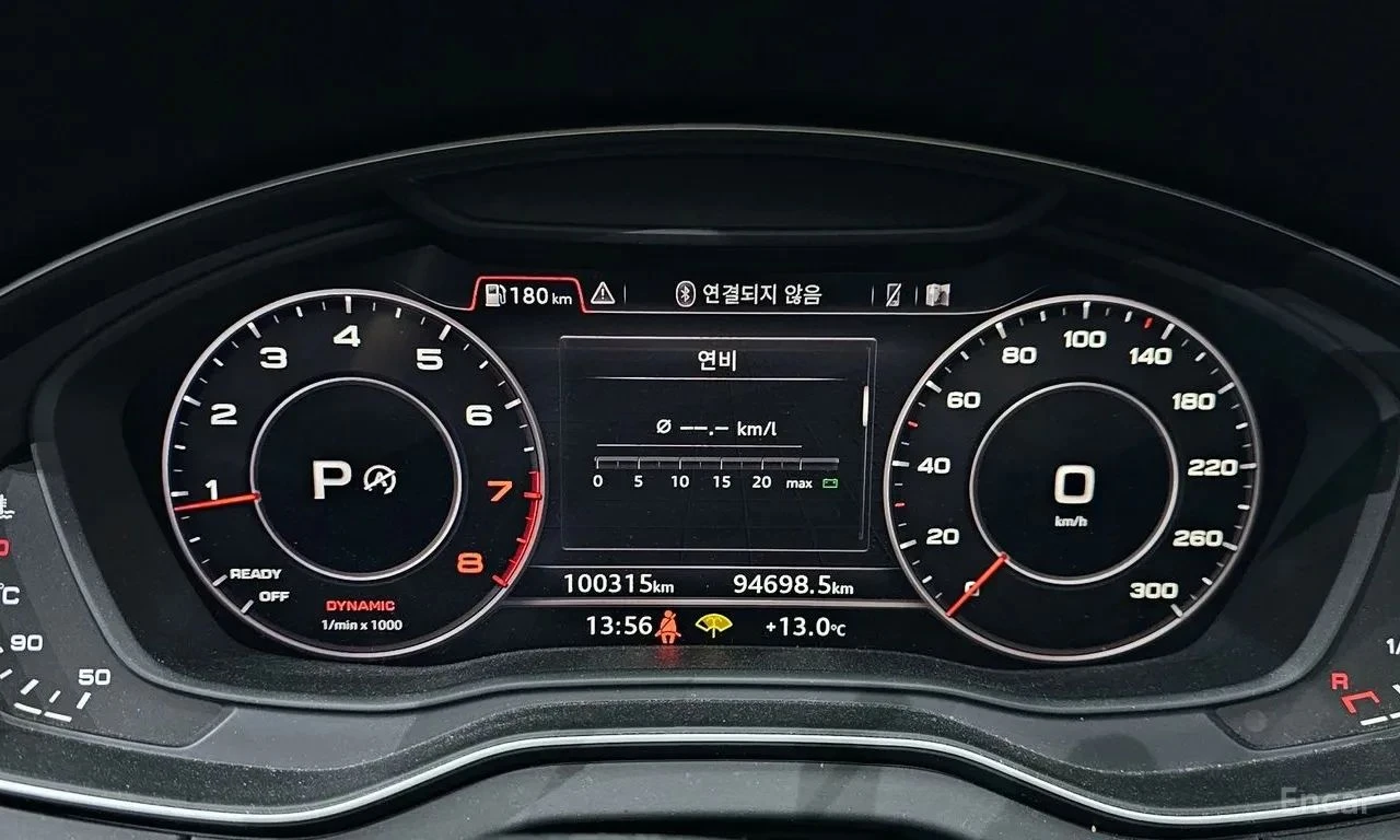 Audi Q5, снимка 7 - Автомобили и джипове - 56738433