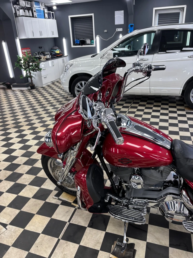 Harley-Davidson CVO, снимка 8 - Мотоциклети и мототехника - 52978719