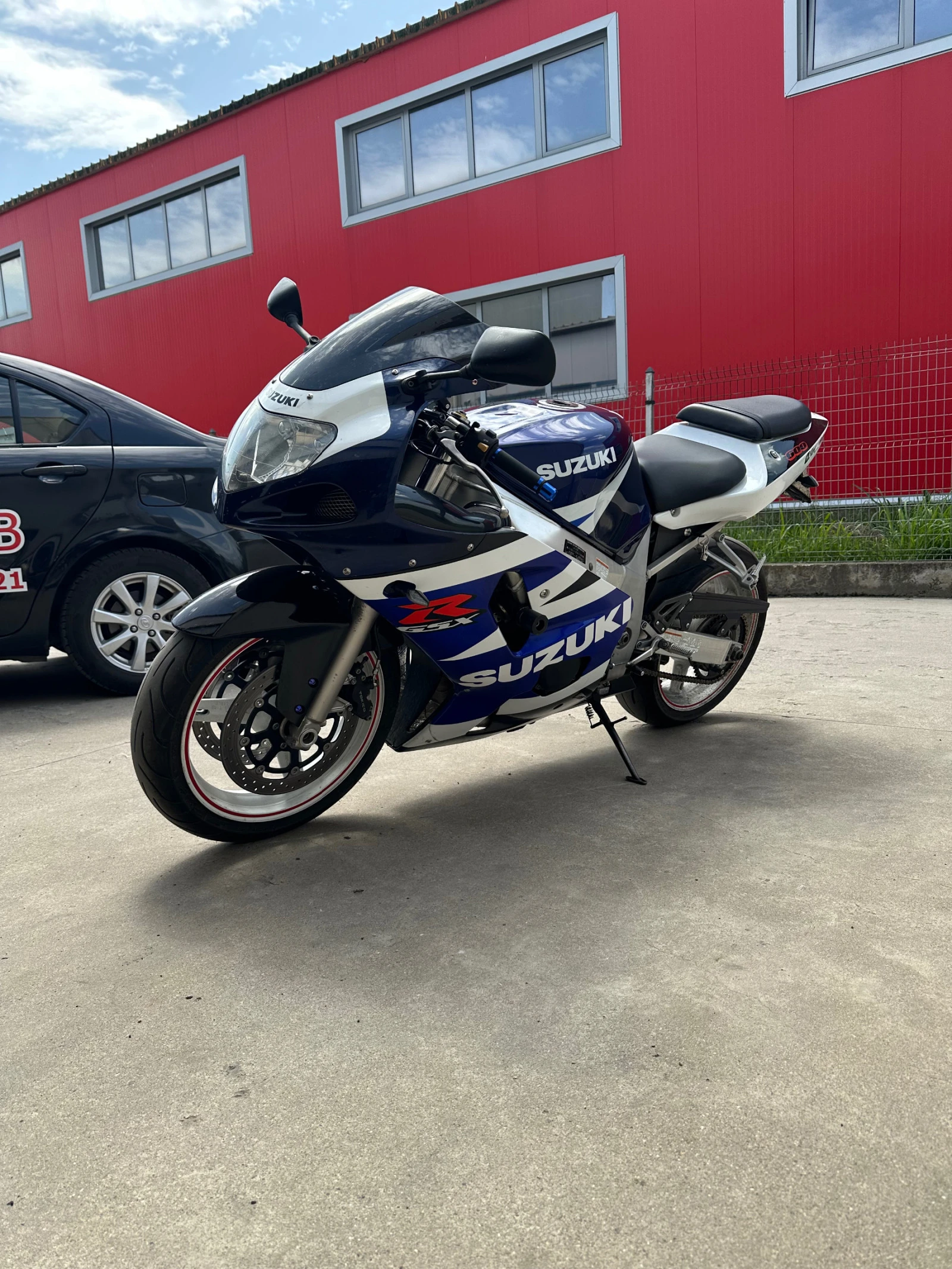 Suzuki Gsxr 600 - изображение 3