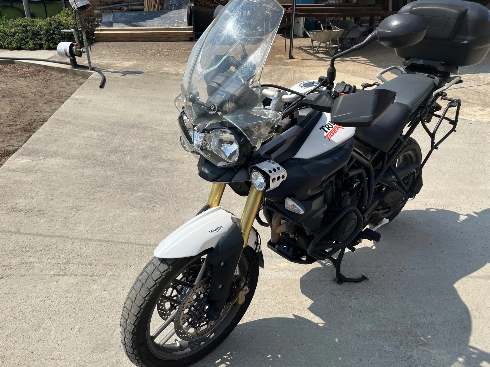 Triumph Tiger 800 - изображение 5