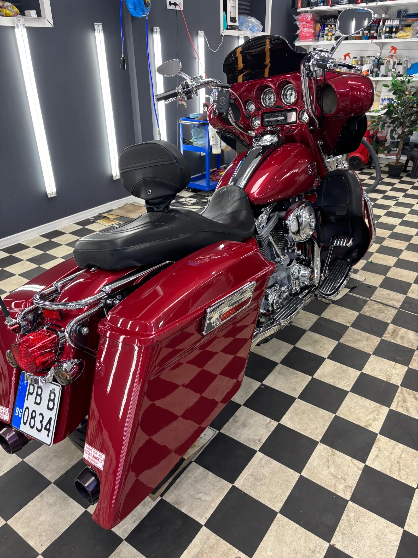 Harley-Davidson CVO  - изображение 5