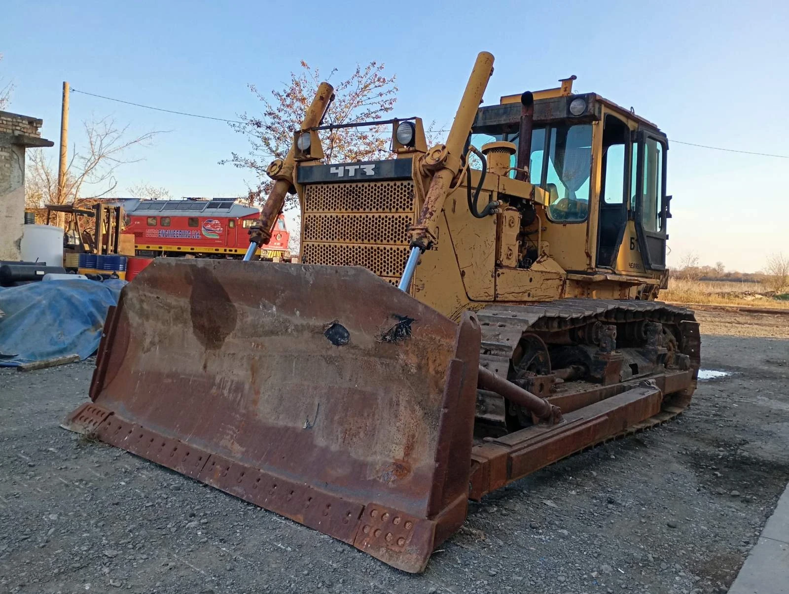   T170 | Mobile.bg   1