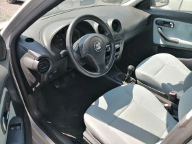 Seat Ibiza 1.9Tdi 101кс КЛИМА, снимка 9