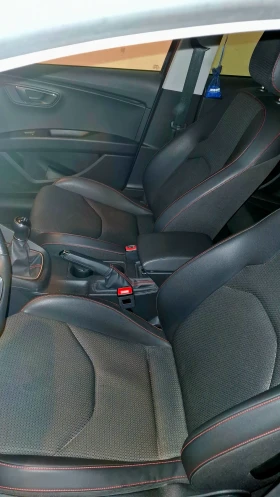 Seat Leon 2.0 TDI FR LED, снимка 10