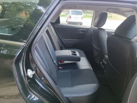 Toyota Auris 1.6i-132кс-ШВЕЙЦАРИЯ-РЪЧКА-6ск-KEYLESS-NAVI, снимка 12