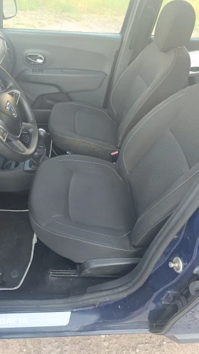 Dacia Lodgy 1.6-102кс 7местна , снимка 12