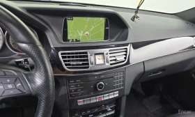 Mercedes-Benz E 300 4MATIC , снимка 9