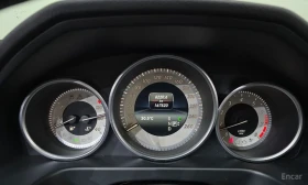Mercedes-Benz E 300 4MATIC , снимка 6