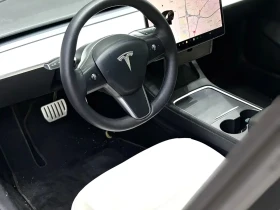 Tesla Model 3 HIGH PERFORMANCE* AWD* LED* ADAPTIVE ACC* PANO* КР, снимка 4