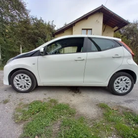 Toyota Aygo Айго автоматик, снимка 3