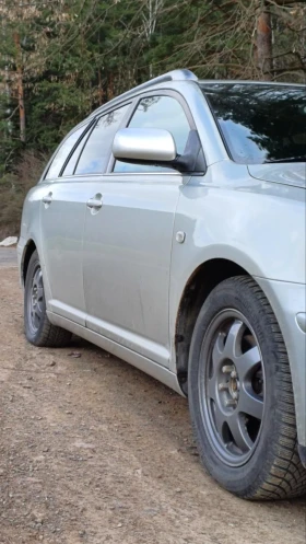 Обява за продажба на Toyota Avensis ~5 500 лв. - изображение 1