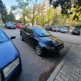 Обява за продажба на Volvo S40 2.4i  на газ ~7 200 лв. - изображение 1