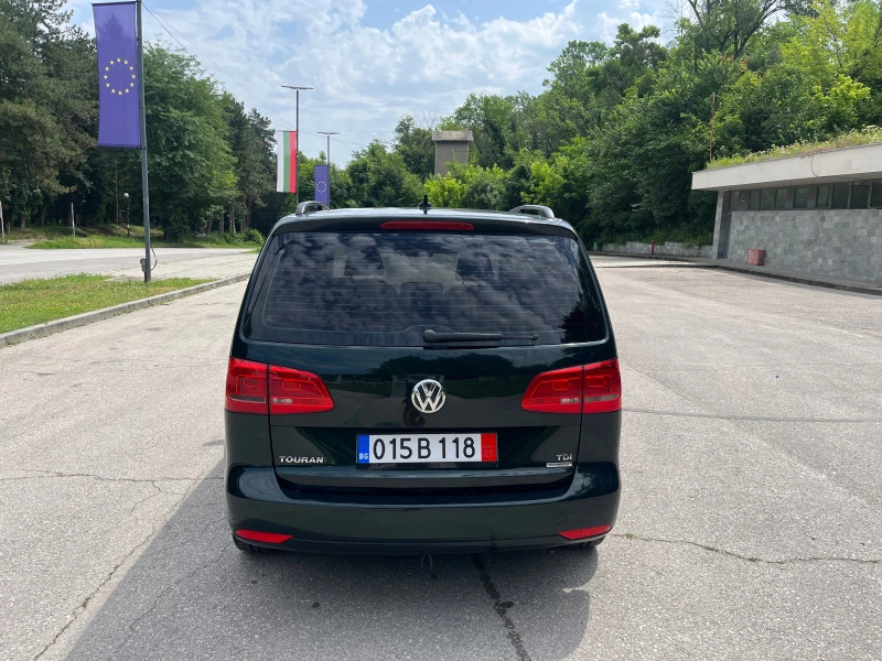 VW Touran * Навигация* Климатроник* Печка* , снимка 8 - Автомобили и джипове - 43975433