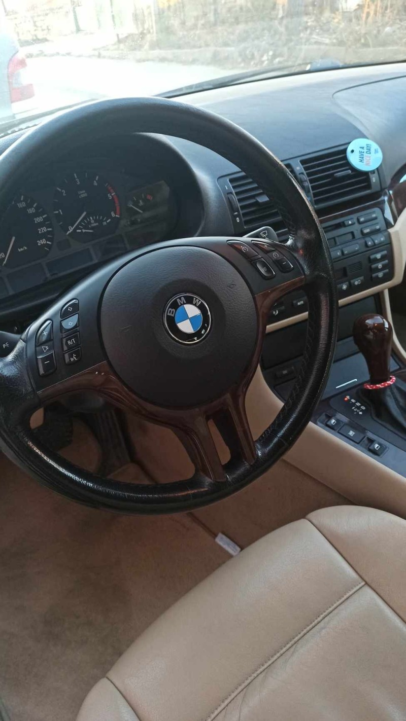 BMW 320 Facelift 320d, снимка 4 - Автомобили и джипове - 44177147