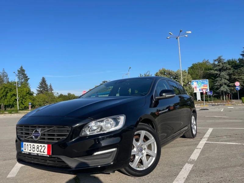 Volvo V60, снимка 2 - Автомобили и джипове - 45998389