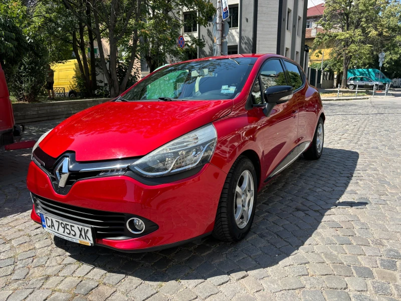 Renault Clio, снимка 2 - Автомобили и джипове - 47365994