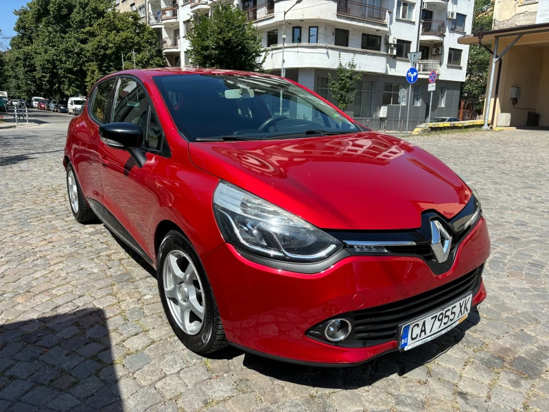 Renault Clio, снимка 1 - Автомобили и джипове - 47365994