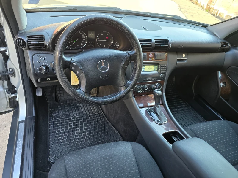 Mercedes-Benz C 220 ELEGANCE, снимка 10 - Автомобили и джипове - 47849620