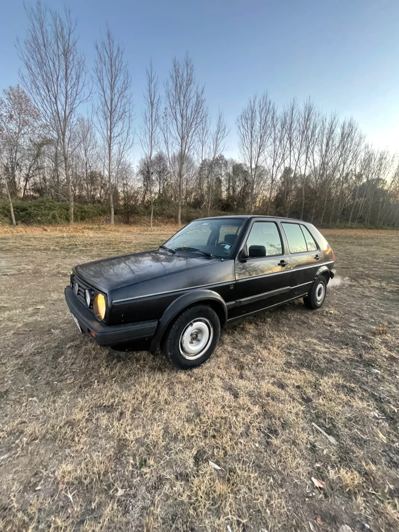 VW Golf 1.3 , снимка 1 - Автомобили и джипове - 48081340