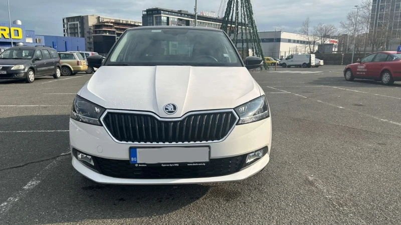 Skoda Fabia, снимка 2 - Автомобили и джипове - 48481261