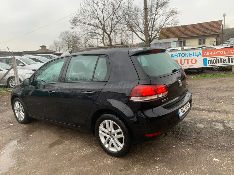 VW Golf 1.6 Tdi, снимка 3 - Автомобили и джипове - 48489987