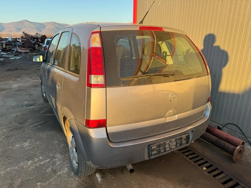 Opel Meriva 1.4, снимка 3 - Автомобили и джипове - 48611935