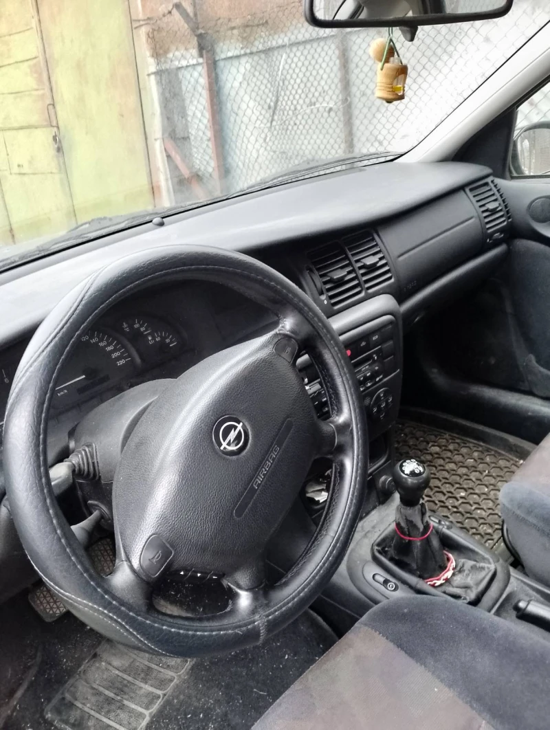 Opel Vectra, снимка 2 - Автомобили и джипове - 49152344