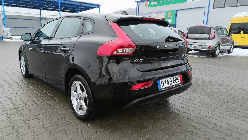 Volvo V40 D2 Kinetic, снимка 3 - Автомобили и джипове - 49206551