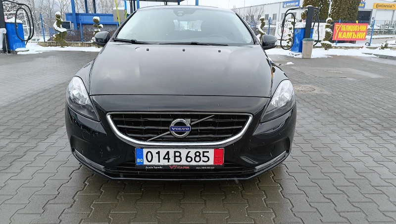 Volvo V40 D2 Kinetic, снимка 8 - Автомобили и джипове - 49206551