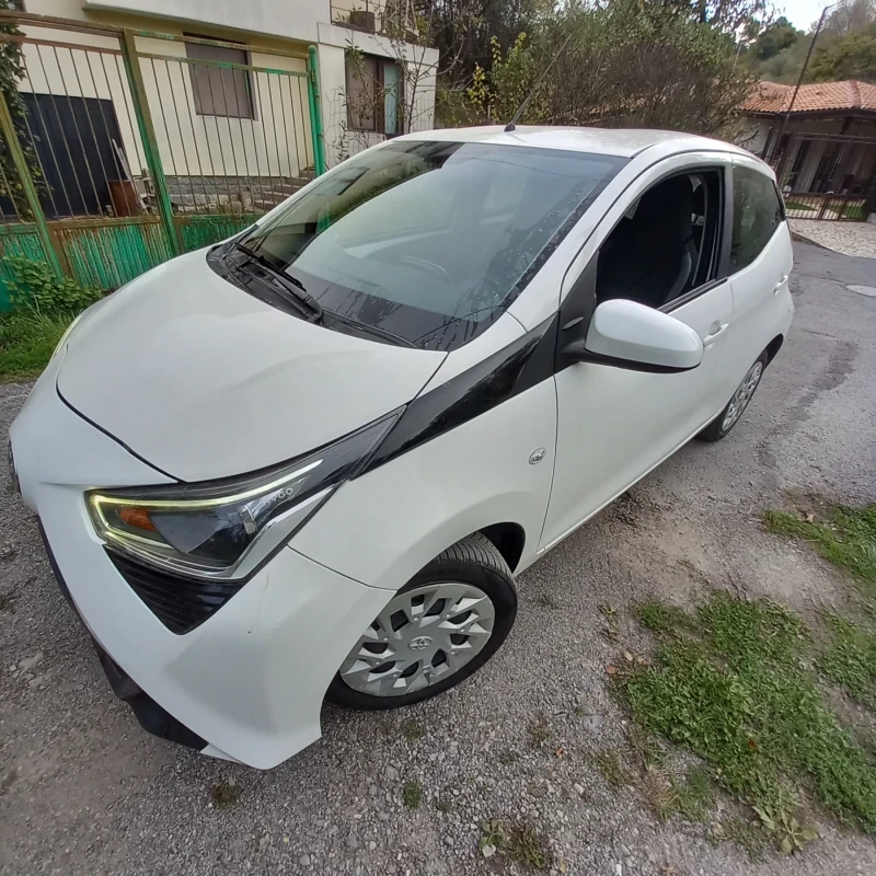 Toyota Aygo Айго автоматик, снимка 7 - Автомобили и джипове - 49348188