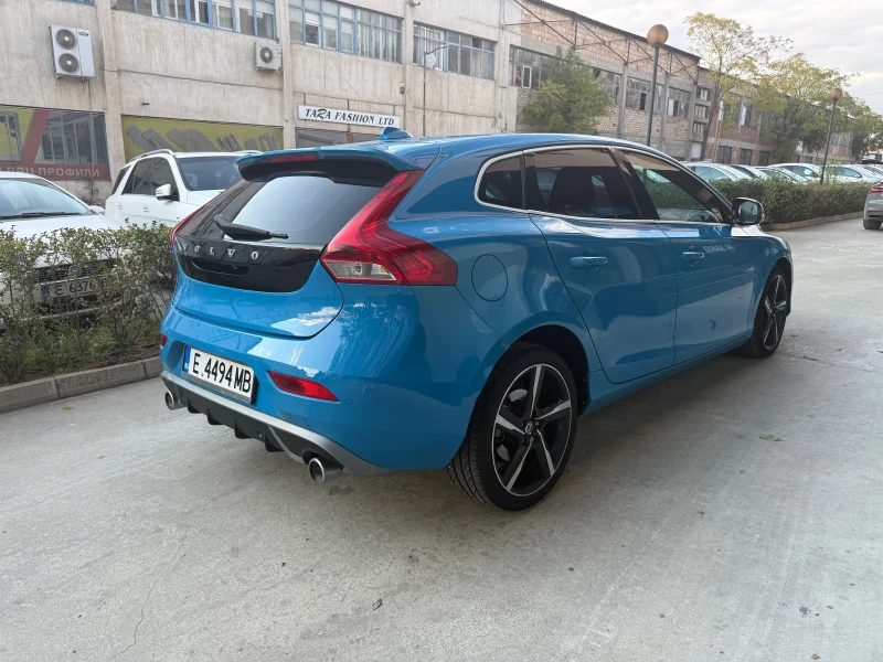 Volvo V40 R - Design, снимка 5 - Автомобили и джипове - 52072033